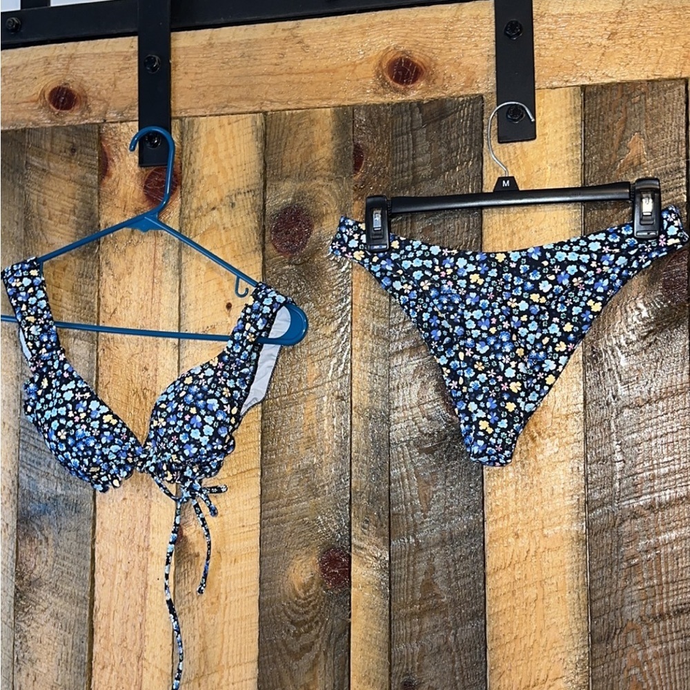 Floral bikini